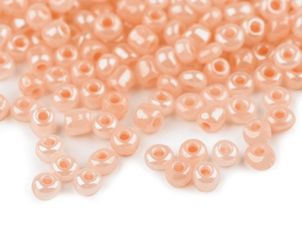Rokajl 5/0 - 4,5 mm perleťový, neprůhledný