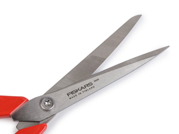 Krejčovské nůžky Fiskars pro leváky délka 21 cm