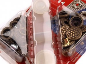Knoflíky stiskací s kroužkem Ø15 mm na silné látky