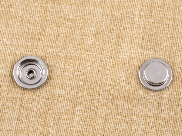 Oboustranné knoflíky stiskací s kroužkem Ø15 mm na silné látky, nerezové