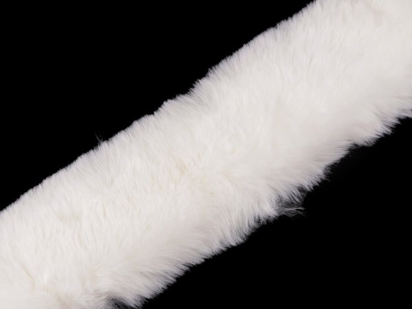 Našívací oděvní / dekorační kožešina plochá, řezaná šíře 5 cm