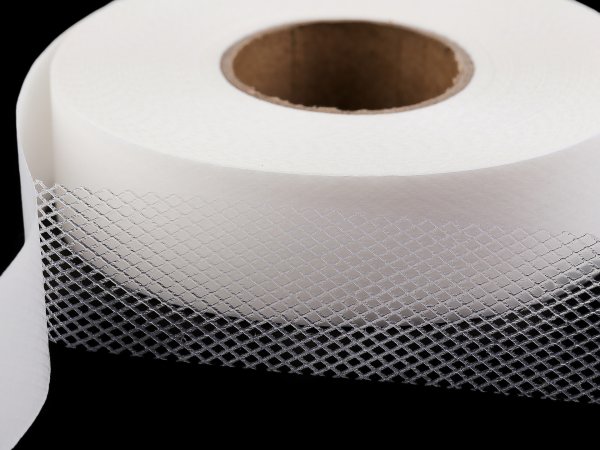 Fixační mřížka zažehlovací šíře 30mm KARI