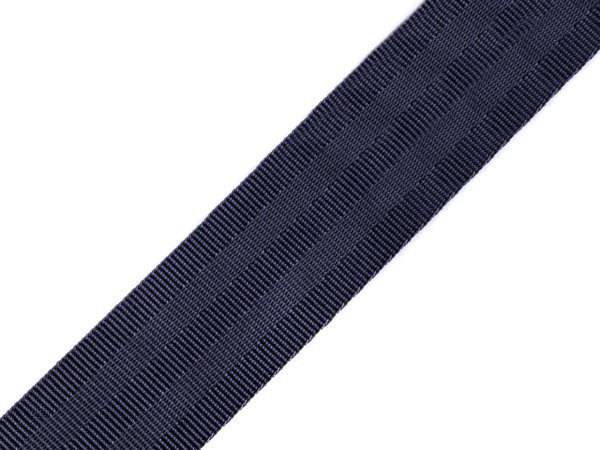 Hladký oboustranný popruh s leskem šíře 32; 38 mm