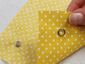 Knoflíky stiskací Roland Baby Ø10 mm na slabé látky, sypané