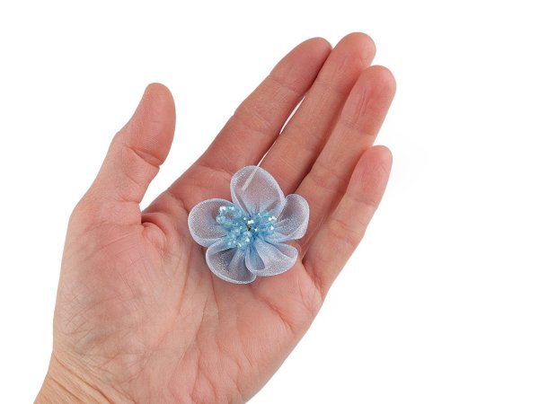 Organzový květ s broušenými korálky k našití a nalepení Ø4,5 cm