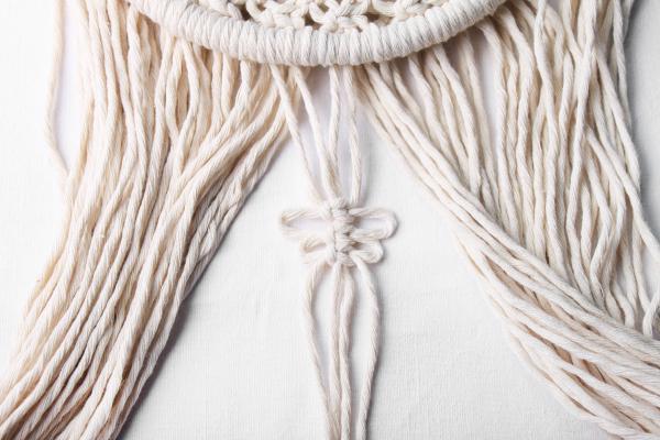 N�vod na macrame dekoraci v kruhu